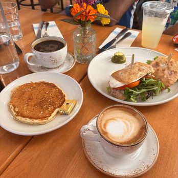Atwater's Catonsville signature dishes Hometown Breakfast
Market Sandwich
Atwater's Club